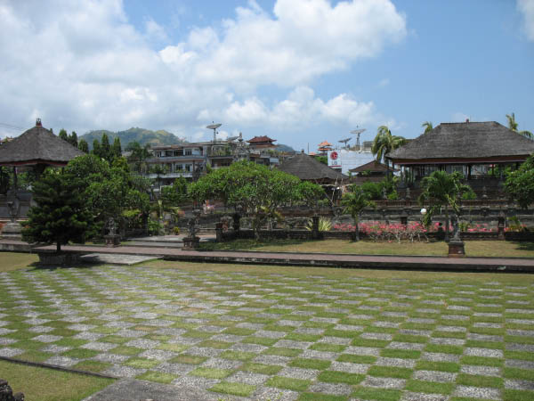 071017-124358