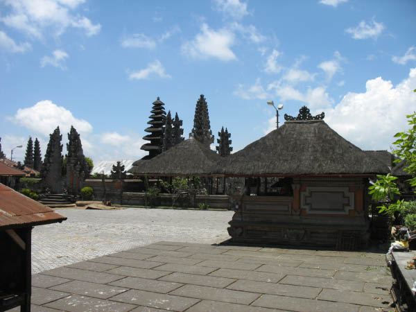 071023-120904